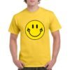 Camiseta de algodón de color amarillo personalizada con la cara SMAIL con una sonrisa haciendo una peineta