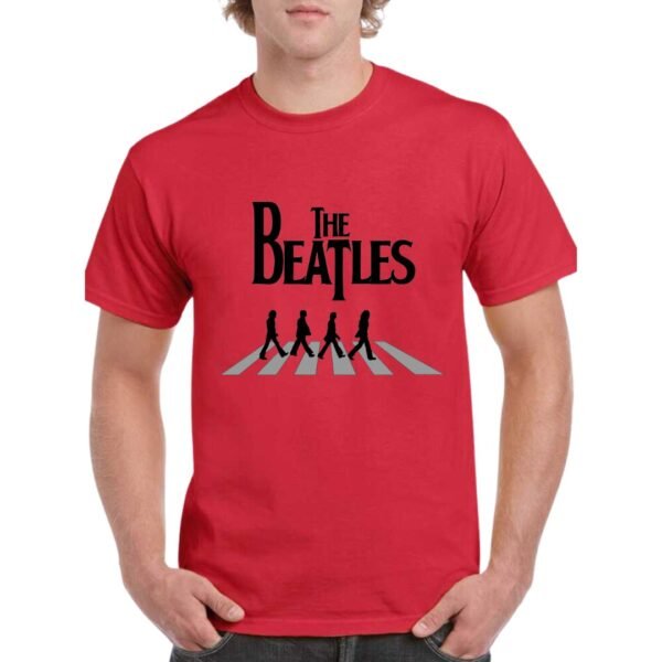 Camiseta de algodón de color rojo personalizada con la imagen de los 4 Beatles cruzando un paso de peatones