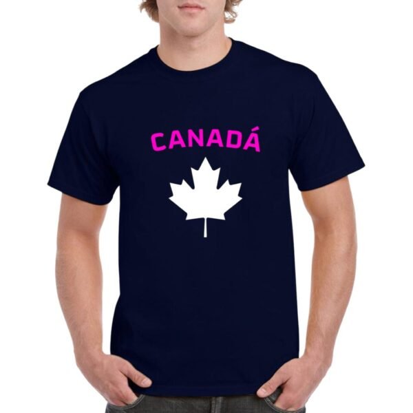 Camiseta unisex algodon de color azul marino personalizada con la iconica hoja de la bandera de Canada y la palabra CANADÁ