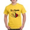Camiseta unisex de color amarillo personalizada con el nombre del famoso grupo español FITO & FITIPALDIS y el dibujo de un pez rockero caracterizado con la boina y pendientes del gran FITO