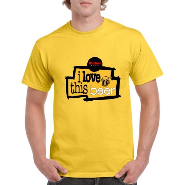 Camiseta unisex de color amarillo personalizada con una caricatura humoristica del logo mitico de I LOVE THIS GAME de la NBA, pero con I LOVE THIS BEER