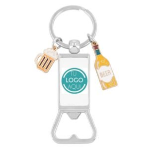 Llavero metalico color plata metalizado, con abridor de botellines, con dos colgantes con motivos cerveceros y una placa central para añadir una foto personalizada
