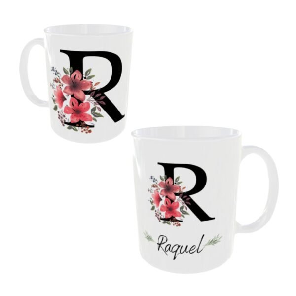 Taza cerámica de color blanco personalizable con el nombre de mujer y su inicial con unos ornamentos florales