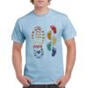 Camiseta unisex azul celeste con diseño de huellas de papá y bebé y texto ‘¡Feliz Día del Padre! Al mejor papá’, ideal como regalo personalizado.