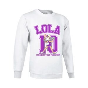 Sudadera blanca para mujer con diseño Lola Bunny Fitness en tonos morados, con el texto “Stronger Than Yesterday”. Sudadera personalizable con nombre, confeccionada en mezcla de poliéster y algodón, ideal para regalar o lucir un estilo deportivo y divertido.