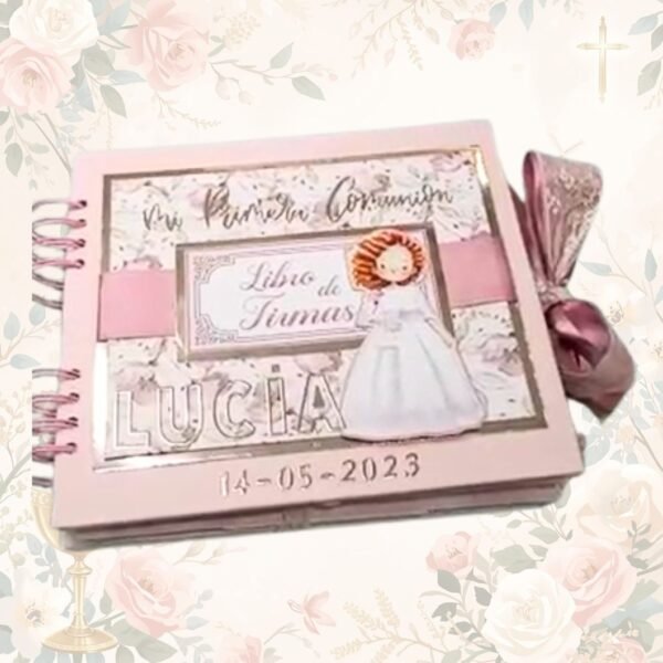 Album y libro de firmas de PRIMERA COMUNION realizado con las tecnicas de scrapbooking con maletin deluxe