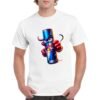 Camiseta unisex blanca 100% algodón con ilustración colorida de una lata de Red Bull, diseño moderno y personalizable, impresión frontal o trasera