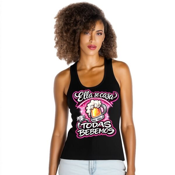Camiseta despedida de soltera Ella se Casa Todas Bebemos color negra para amigas
