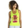 Camiseta verde lima para la novia en despedida de soltera personalizada con diseño exclusivo "Yo Sí Estoy Loca".